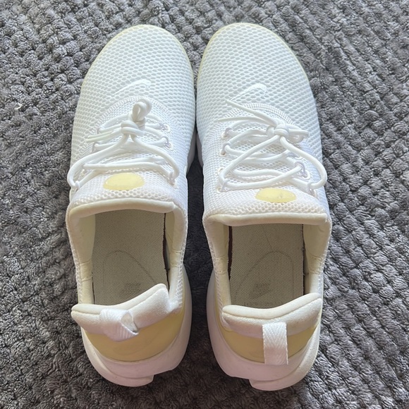 NIKE PRESTO FLY white - Picture 5 of 9